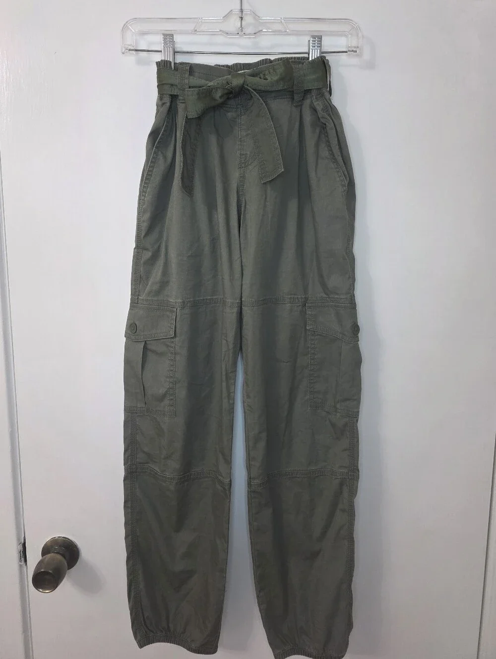 Abercrombie Kids Cargo Pants in Forest Green - Belted Waist